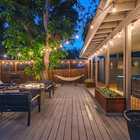 Serene Pool & Firepit In Stunning Home By Airport San Antonio Eksteriør bilde