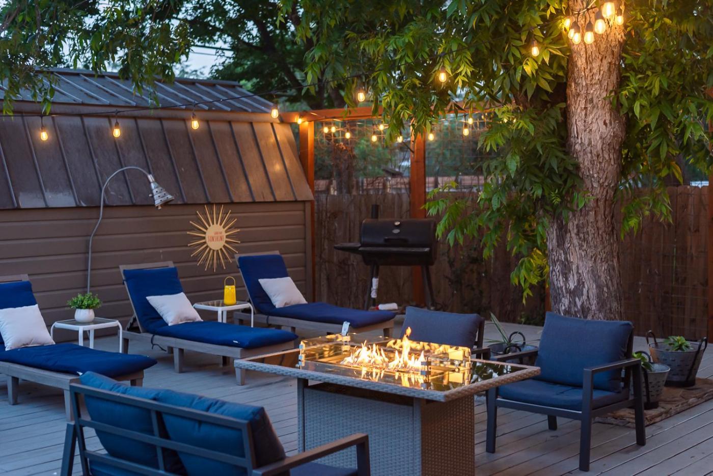 Serene Pool & Firepit In Stunning Home By Airport San Antonio Eksteriør bilde