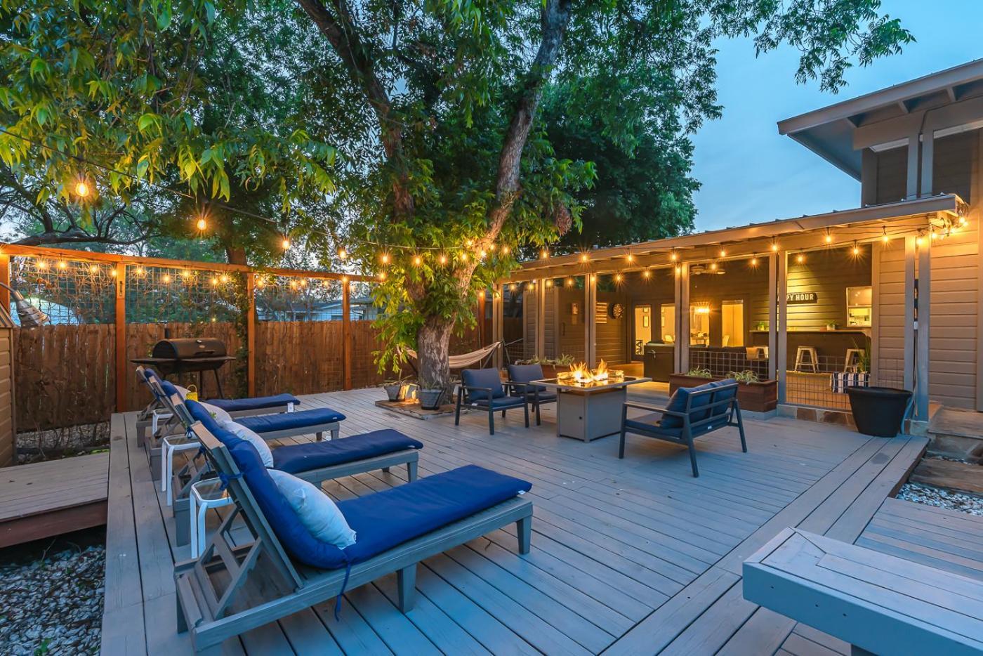 Serene Pool & Firepit In Stunning Home By Airport San Antonio Eksteriør bilde